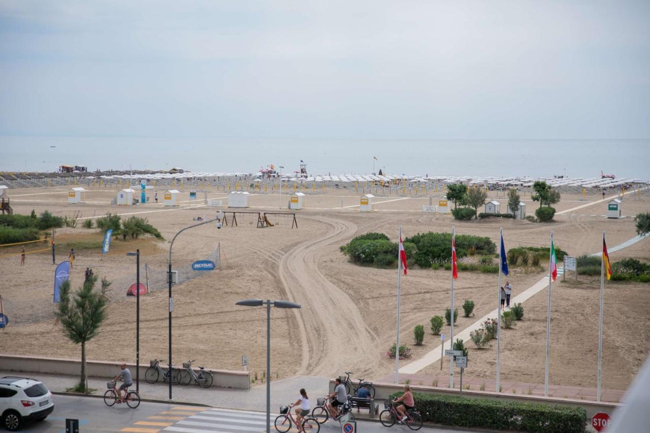 Hotel Benvenuto Caorle Eksteriør billede
