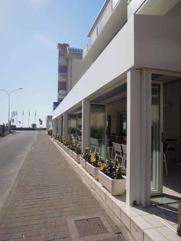 Hotel Benvenuto Caorle Eksteriør billede