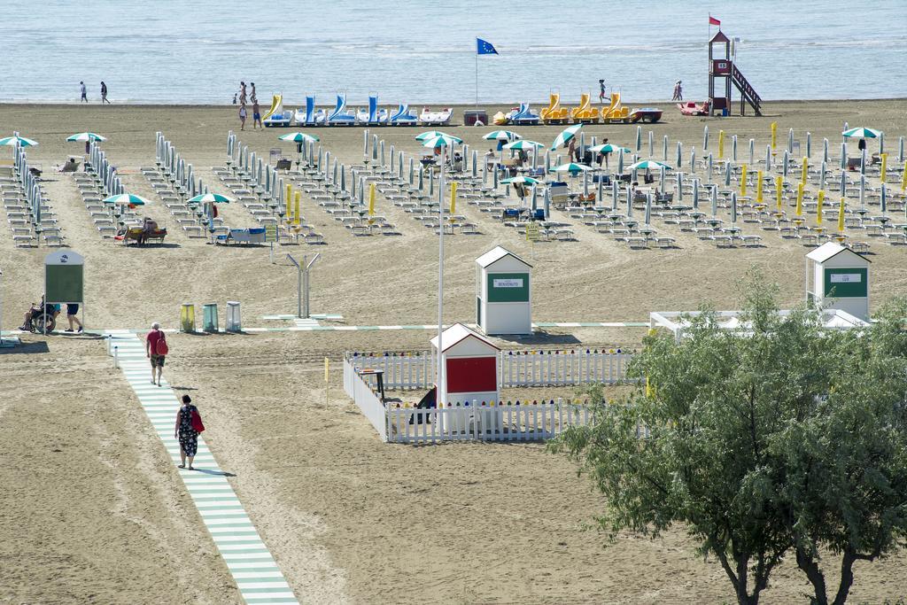Hotel Benvenuto Caorle Eksteriør billede