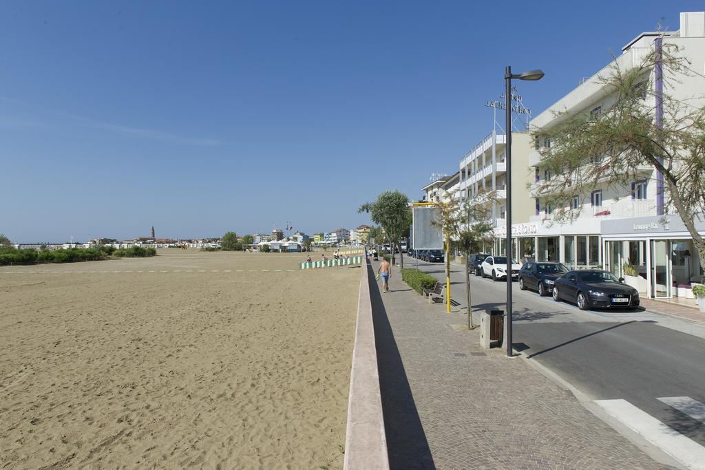 Hotel Benvenuto Caorle Eksteriør billede