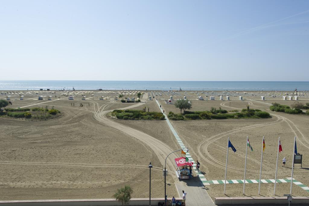 Hotel Benvenuto Caorle Eksteriør billede